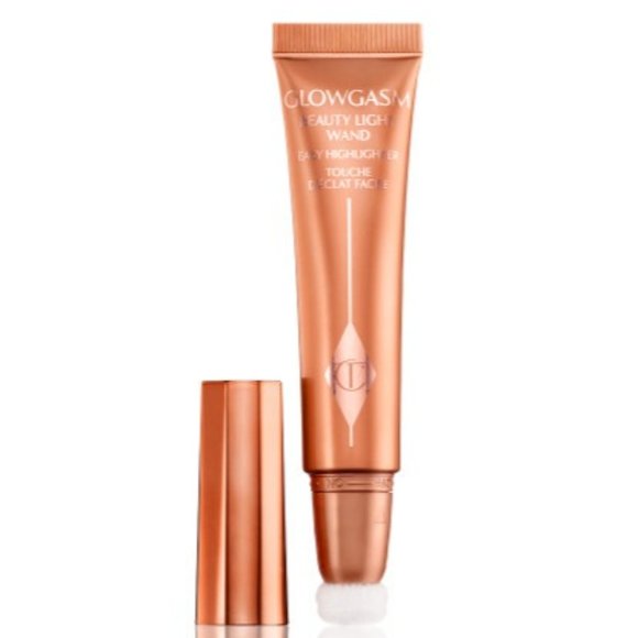 CHARLOTTE TILBURY  BEAUTY LIGHT WAND IN "PEACHGASM" $60 - Picture 9 of 10